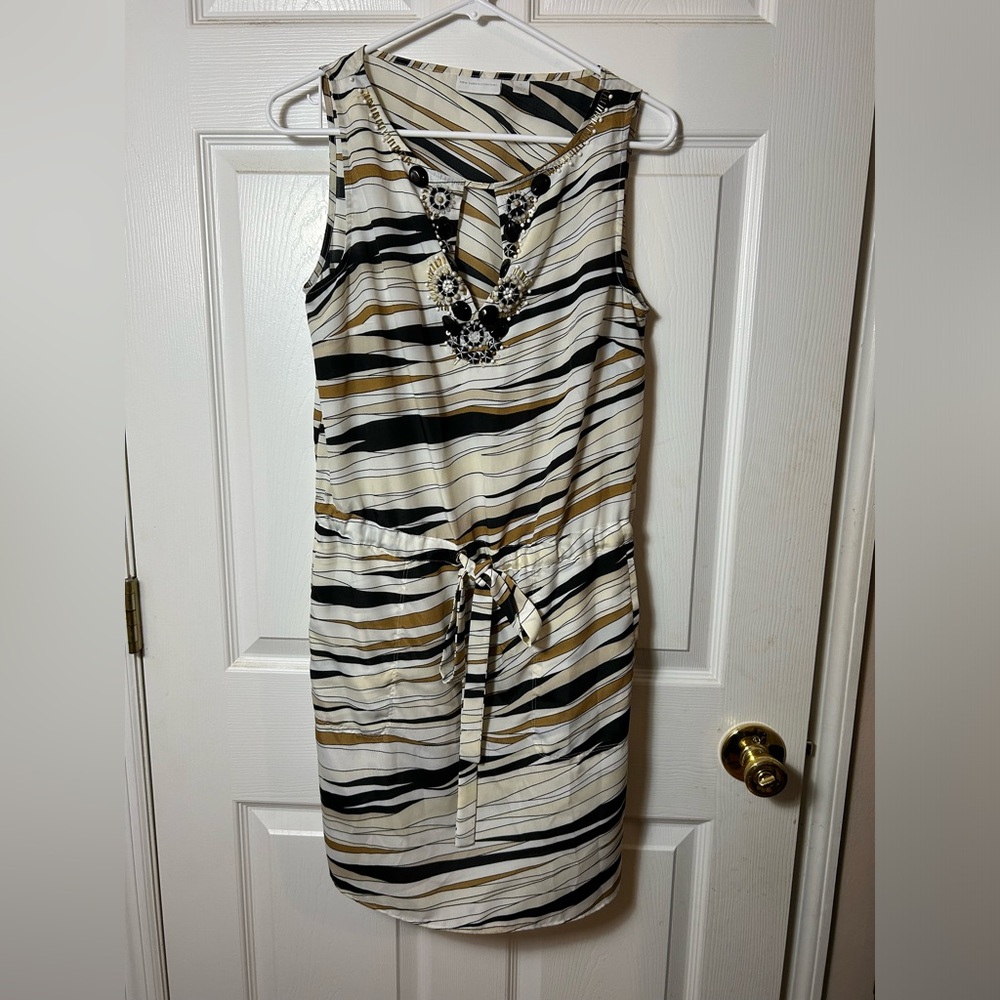 New York company stripped dress multicolor size s beads 3D design